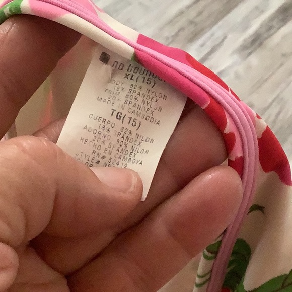 No boundaries bikini bottom pink green red white size XL(15) stretchy flower - Picture 4 of 5